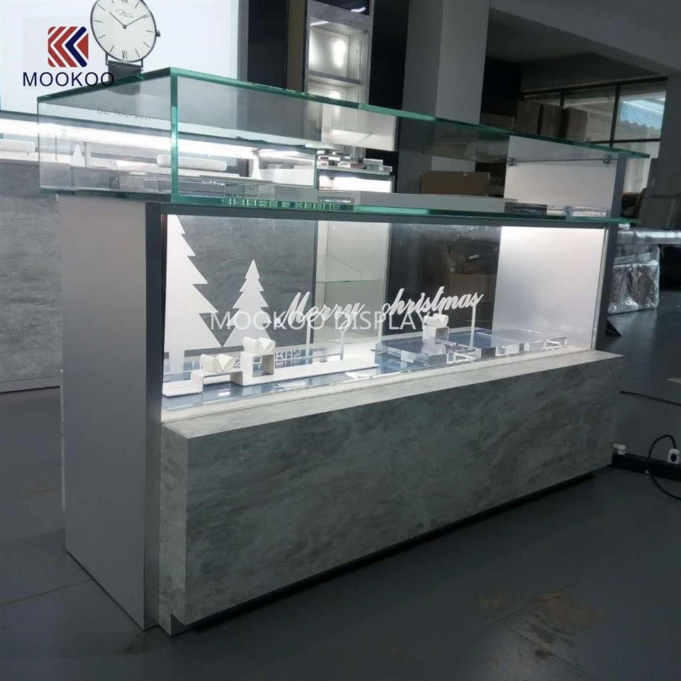 Marble-Metal Contrast: A Bold Ode To Raw Elegance in Jewelry Display manufacturers