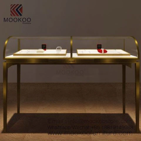 Razstava nakita Cartier