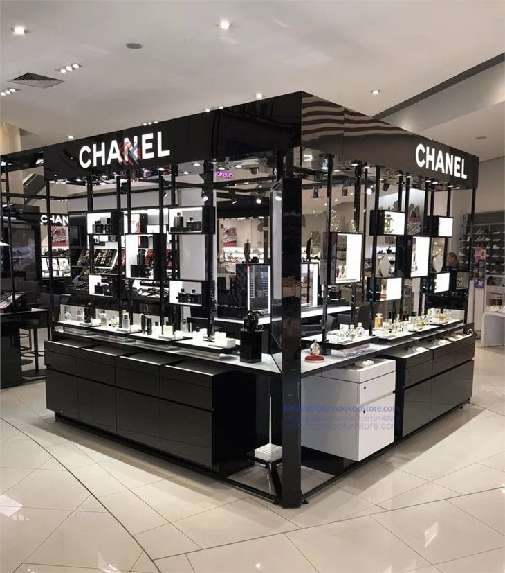 US Chanel Cosmetic Display Showcase